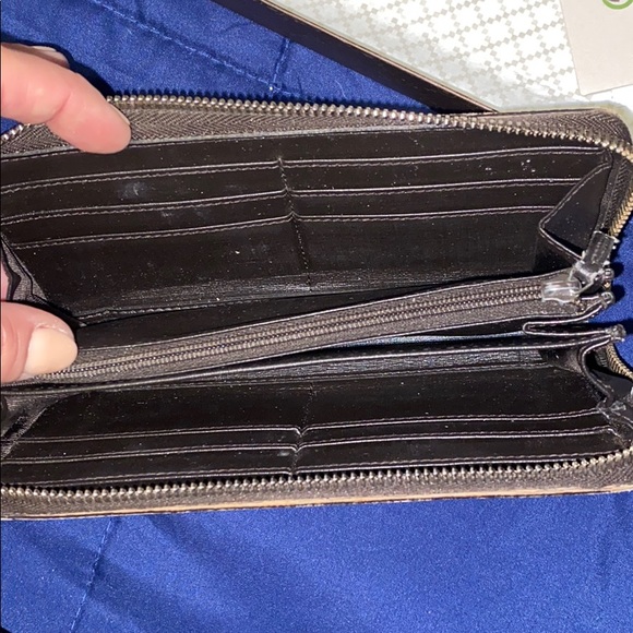 🔥Gucci Wallet🔥 - Picture 10 of 12